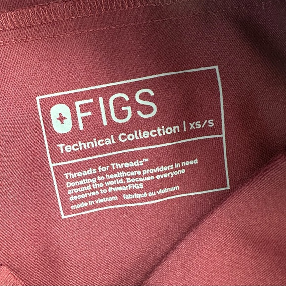Figs Technical Collection Jogger Scrub Pants. Maroon. XS - Picture 6 of 8